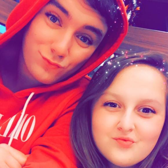 Meet your Posher, Kelsie - Picture 1 of 1